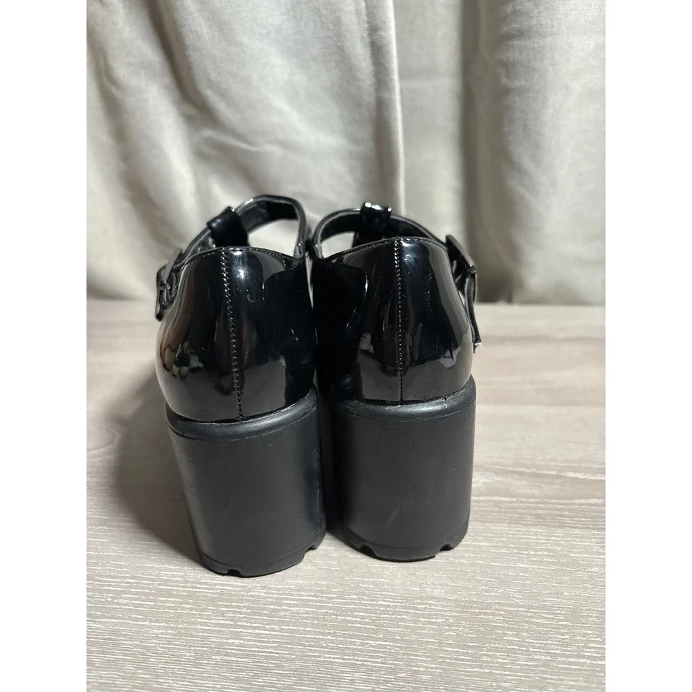 Koi Footwear approx womens